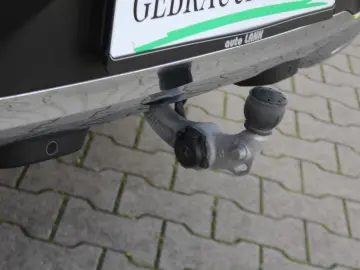 GLC 300 e Coupé Cp. EQ Plug-In Hybrid AHK Apple