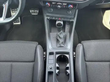 Q3 40 TDI quattro S-line