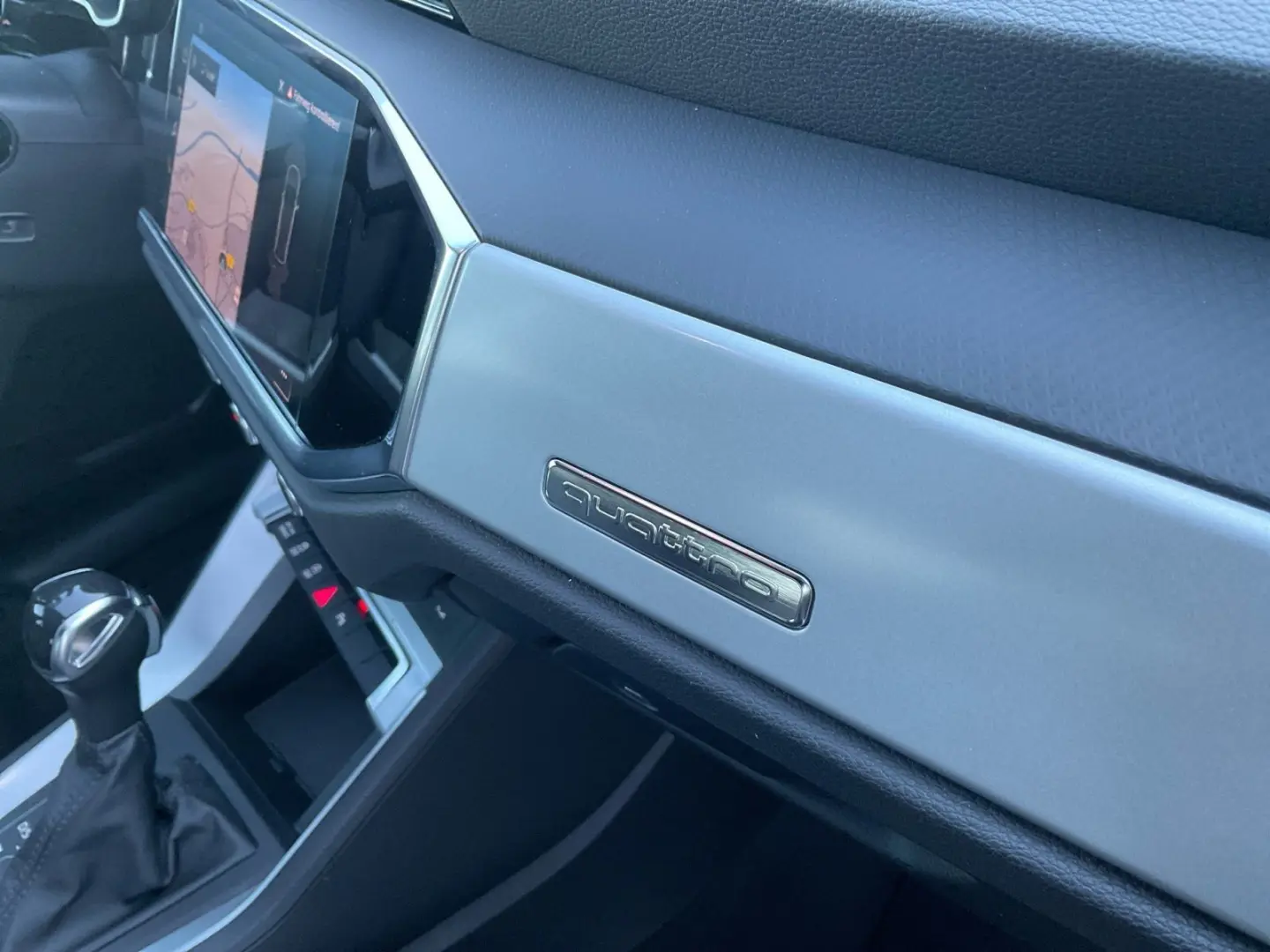 Q3 40 TDI S line quattro S