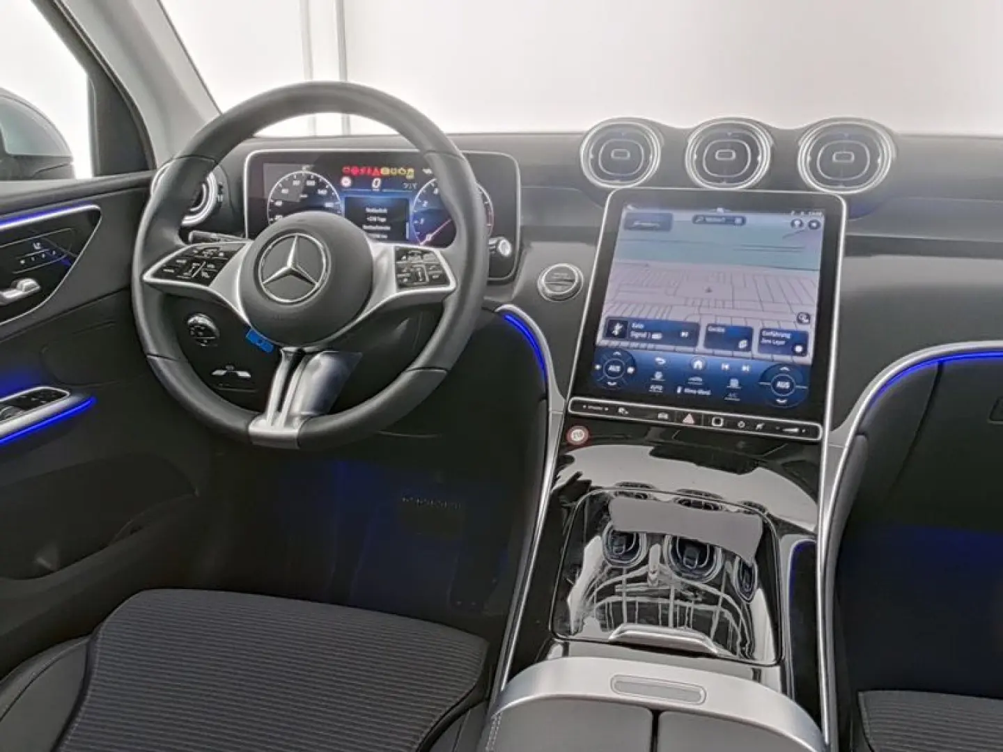 GLC 200 4MATIC AvantgardeMBUX Memory Kamera Dist