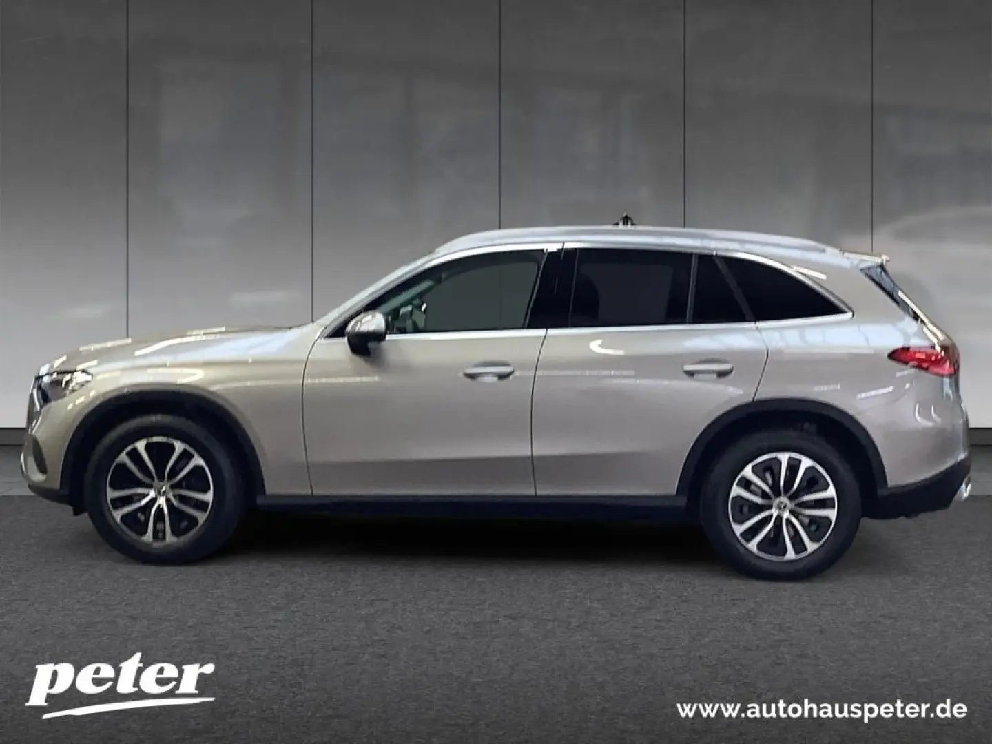 GLC 220 d 4M Avantgarde/LED/Panorama-SD/360°K/