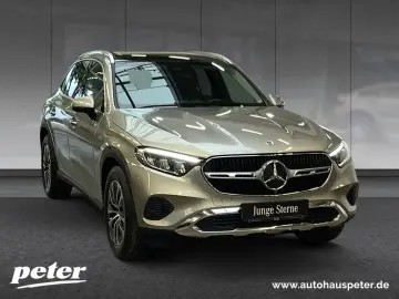 GLC 220 d 4M Avantgarde/LED/Panorama-SD/360°K/