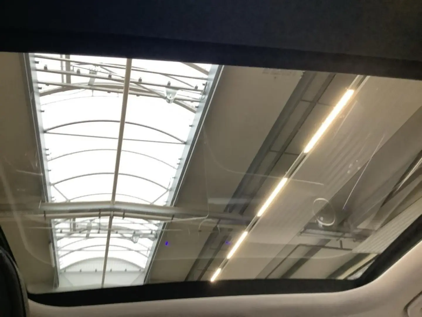 GLC 220 d 4M Avantgarde/LED/Panorama-SD/360°K/