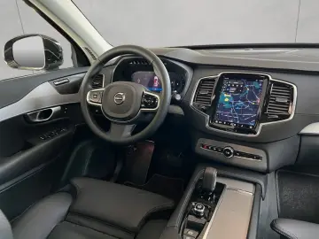 Volvo XC90 B5 AWD Plus-Bright 7S