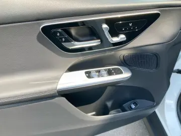 GLC 220 d 4M Avantgarde/Digital/Distronic/360°K/