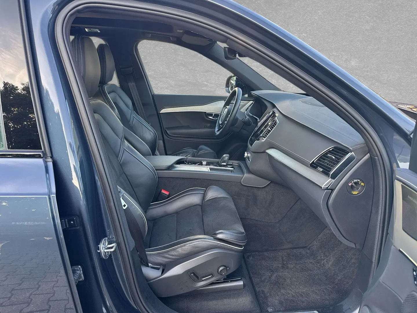 Volvo XC90 T8 Recharge R-Design+360 °
