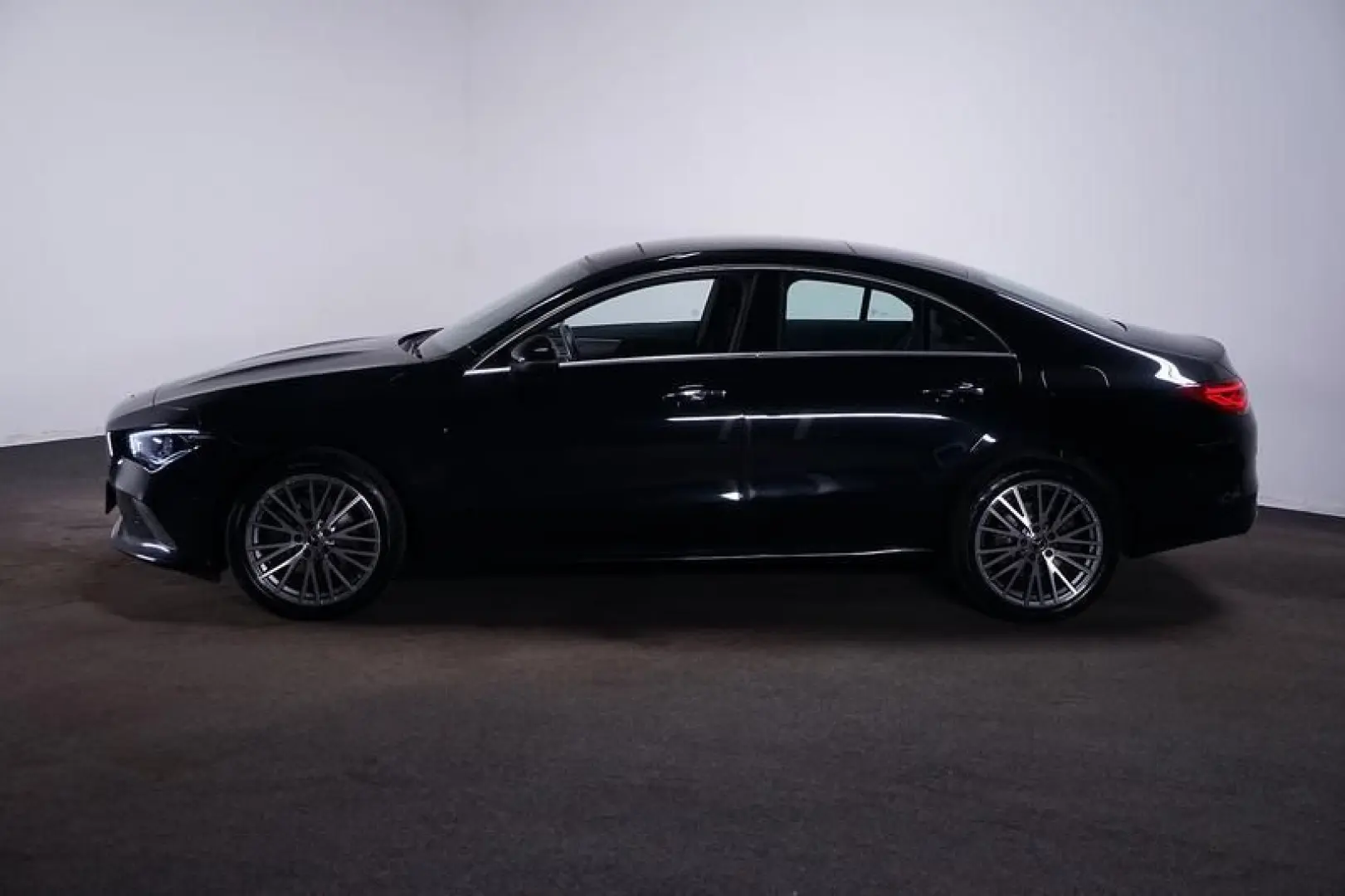 CLA 200 2.0 d Progressive 8G DCT*LED*Kamera*Navi
