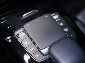 CLA 200 2.0 d Progressive 8G DCT*LED*Kamera*Navi