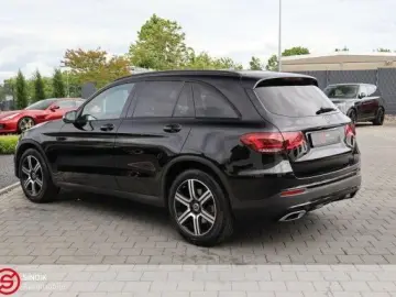 GLC 200 4Matic NightPaket-Kamera-el.AHK-LEDNAVI-