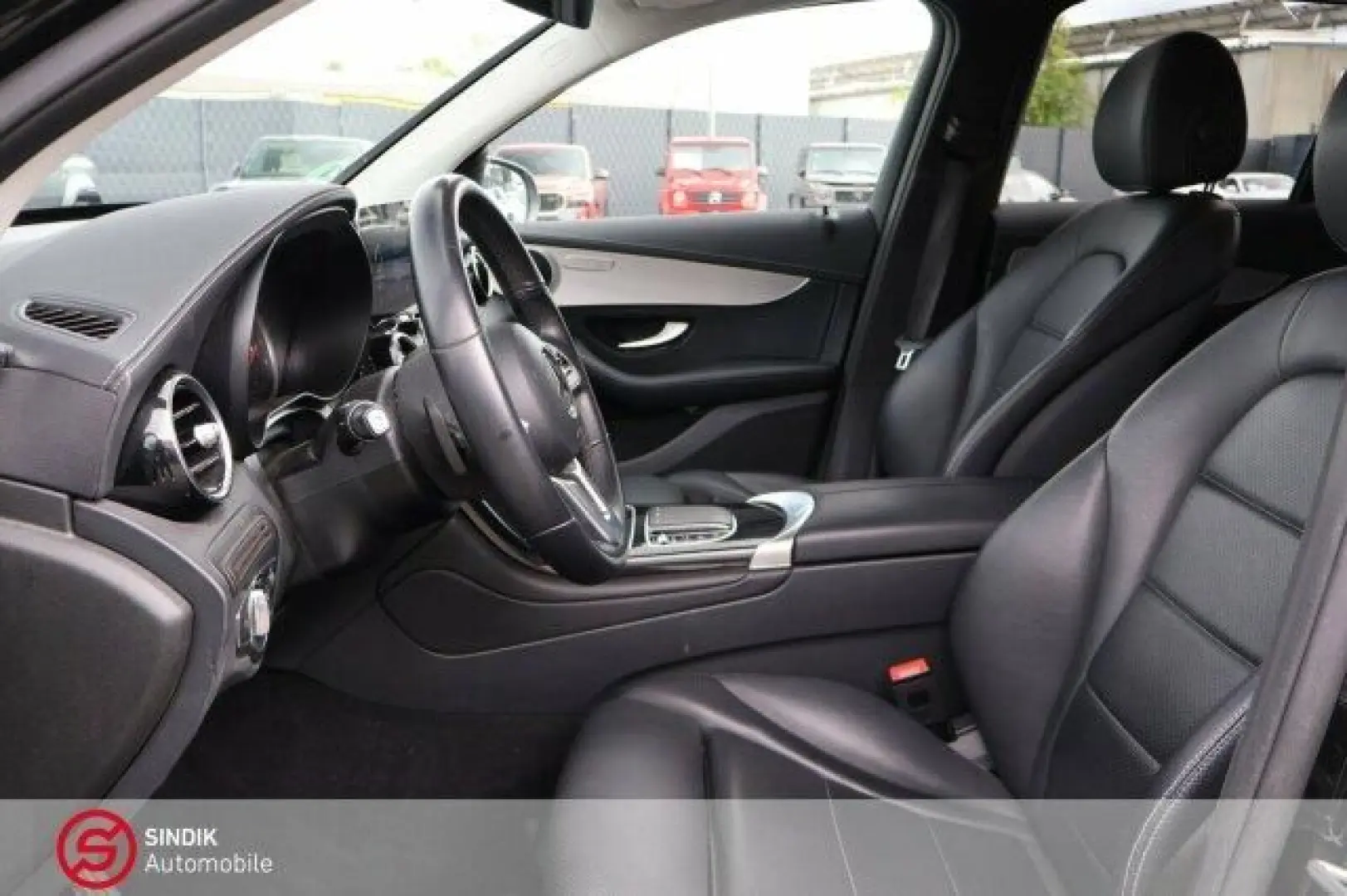 GLC 200 4Matic NightPaket-Kamera-el.AHK-LEDNAVI-