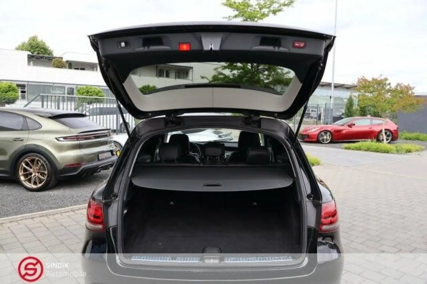 GLC 200 4Matic NightPaket-Kamera-el.AHK-LEDNAVI-