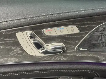 Mercedes-Benz CLS 450 4M AMG/Aerisire scaun/LED/ACC/20