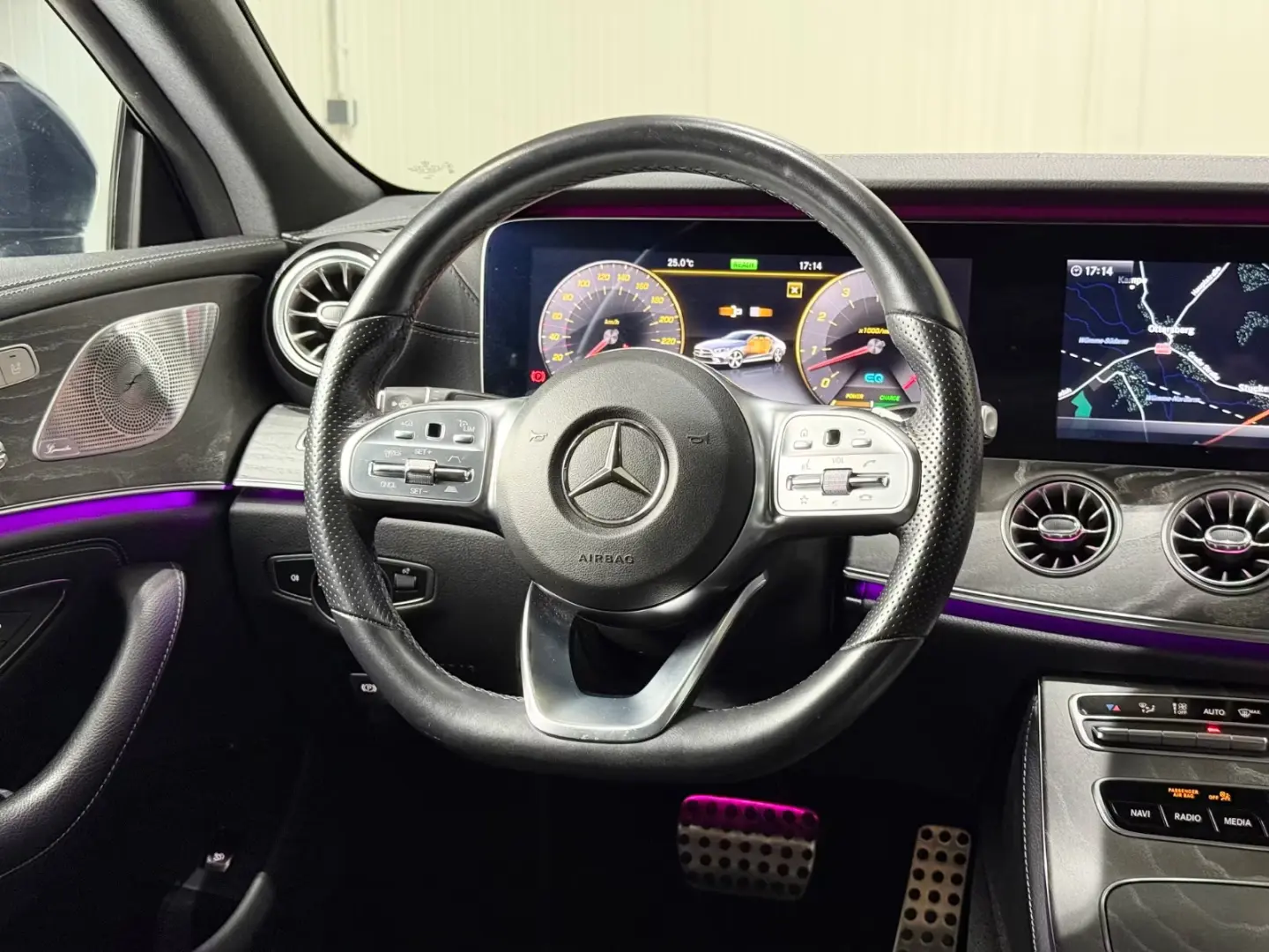 Mercedes-Benz CLS 450 4M AMG/Aerisire scaun/LED/ACC/20