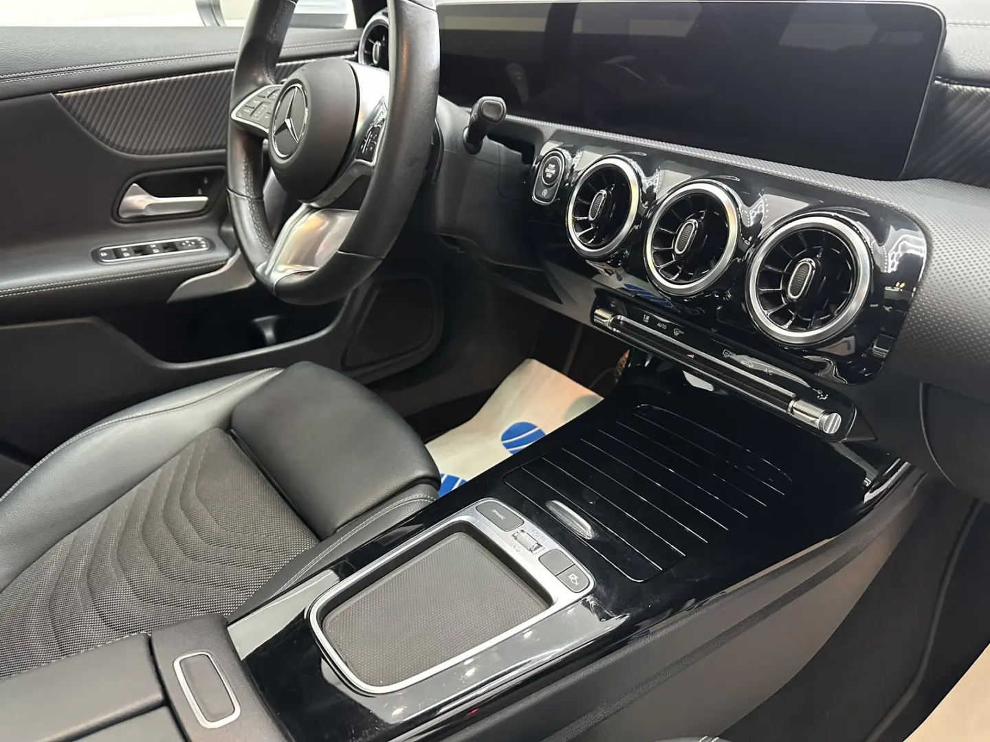 CLA 180 d 