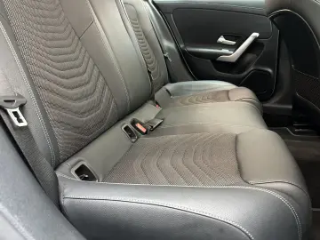 CLA 180 d 