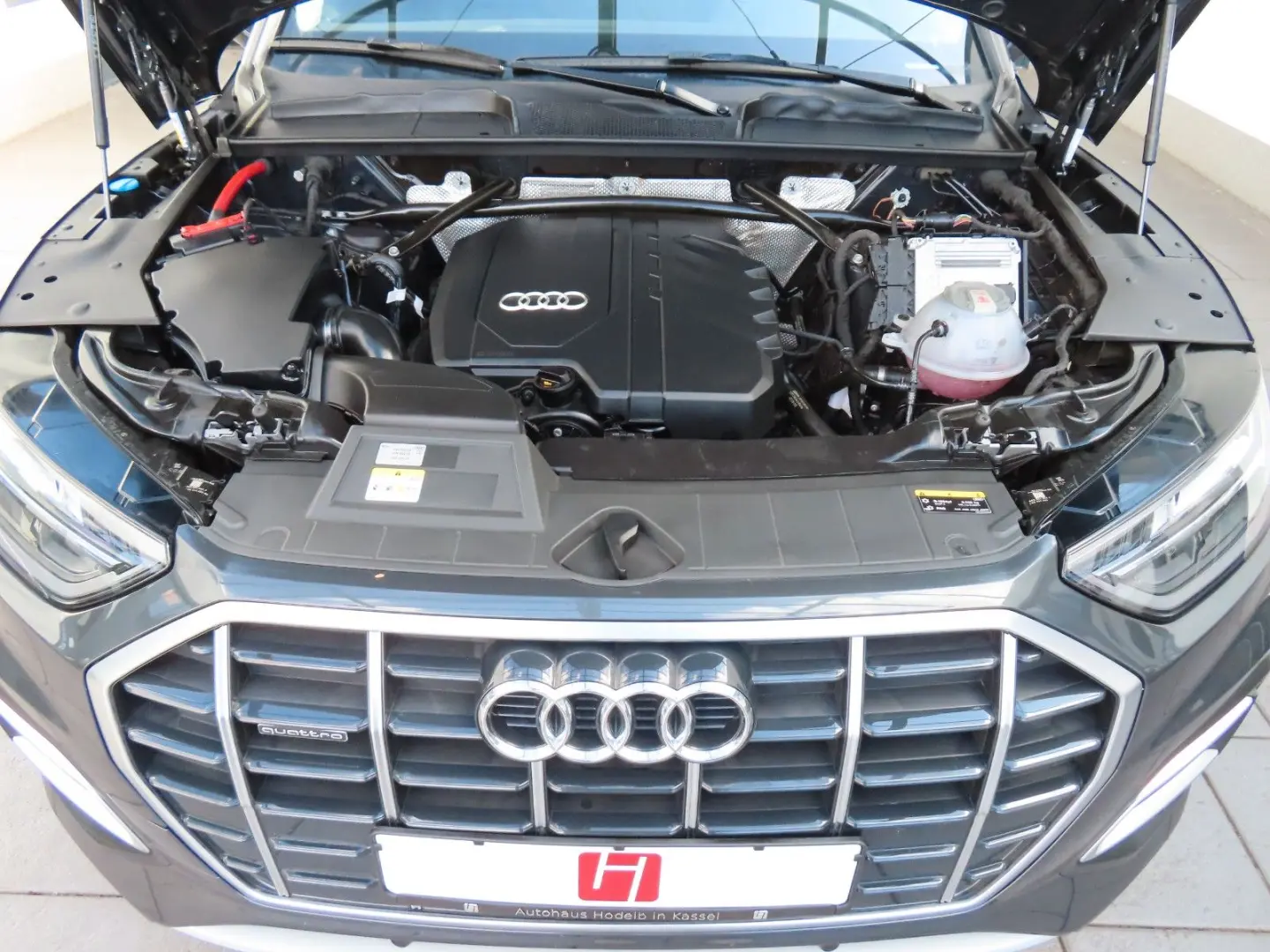 Q5 40 TFSI S tronic quattro S line AHK/Leder/Nav
