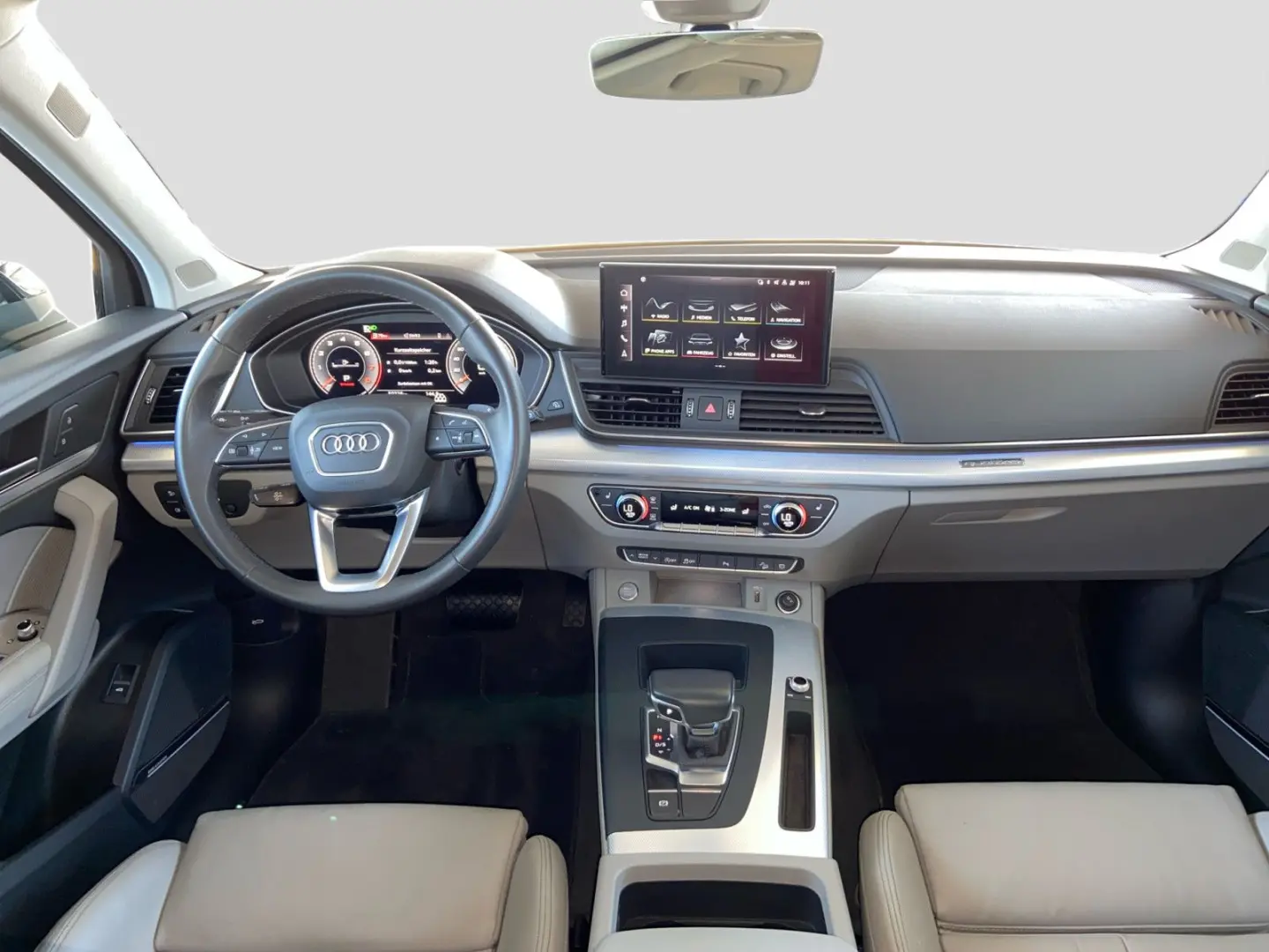 Q5 45TFSI qua S-Trc Virtual B&O LED Navi Sitzh