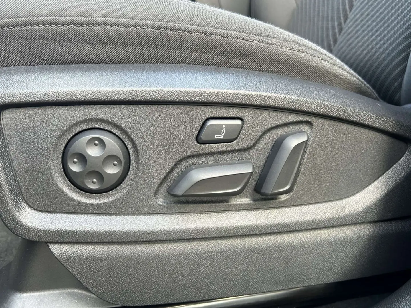 Q5 40 TDI quattro advanced Panorama Shz ACC Navi