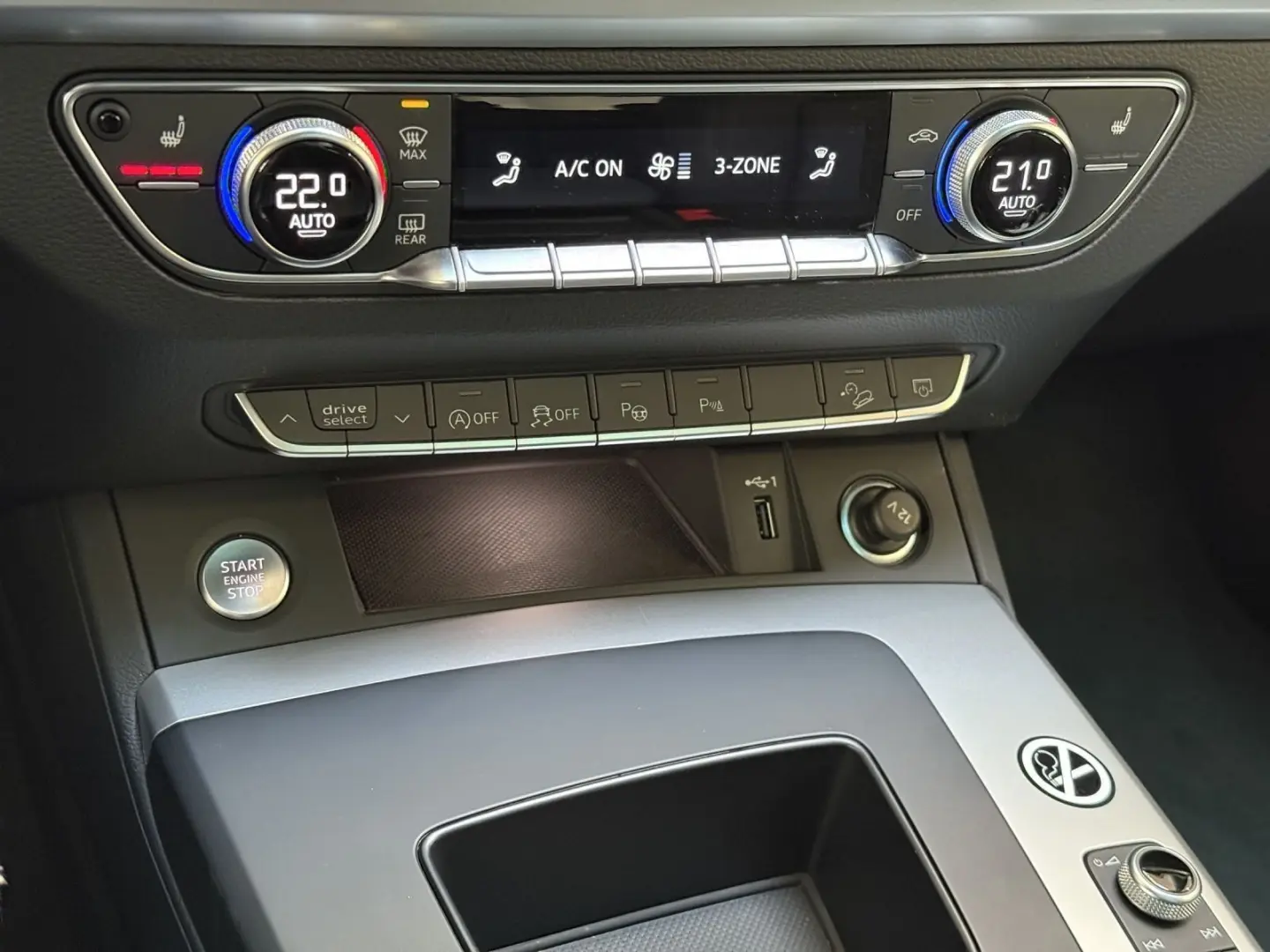Q5 Sportback 45 TFSI Q ADVANCED LEDER PANO LM20