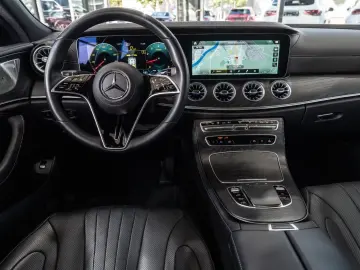 Mercedes-Benz CLS 450 4M *AMG-LINE*AIRMATIC*MASSAG