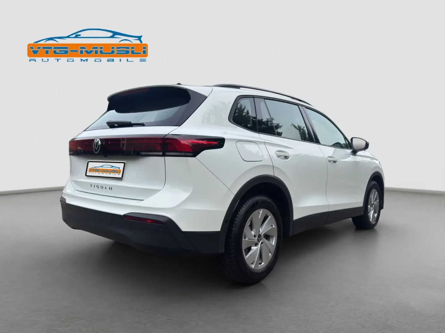 Tiguan 2.0 TDI*150 PS*DSG*Navi*Neues Modell*