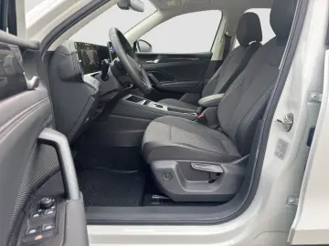Tiguan 2.0 TDI*150 PS*DSG*Navi*Neues Modell*