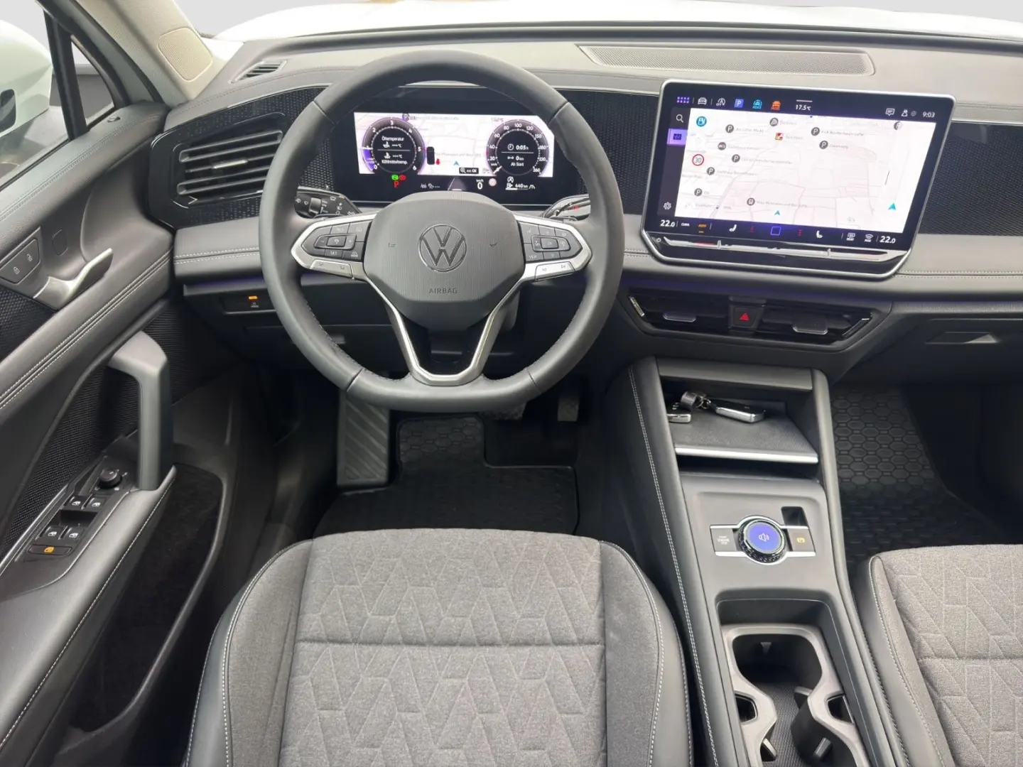 Tiguan 2.0 TDI*150 PS*DSG*Navi*Neues Modell*