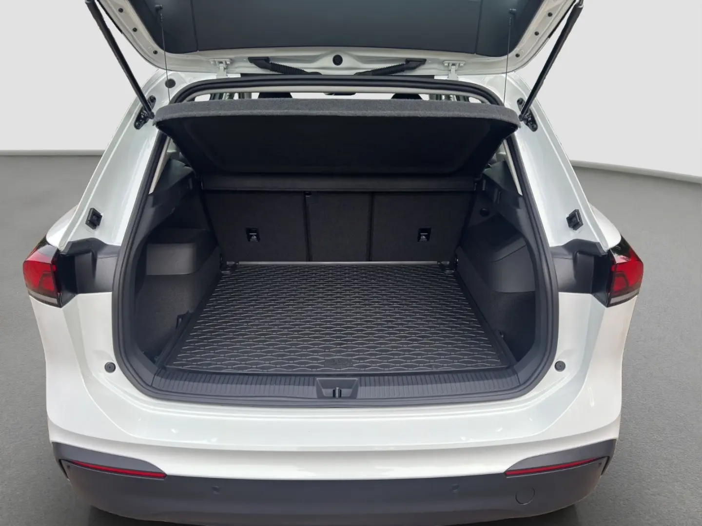 Tiguan 2.0 TDI*150 PS*DSG*Navi*Neues Modell*