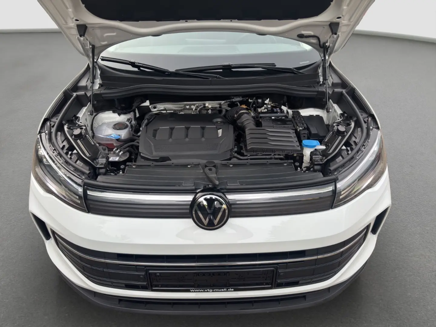 Tiguan 2.0 TDI*150 PS*DSG*Navi*Neues Modell*