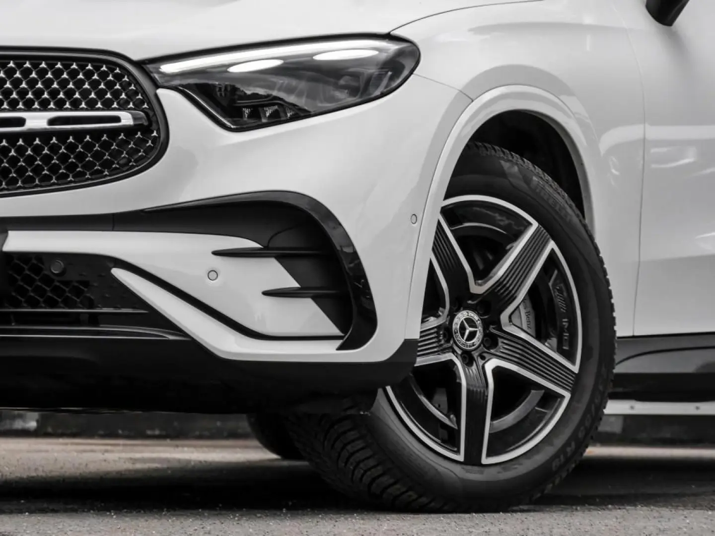 GLC 200 4M Coupé AMG-Sport/360/Pano/AHK/Night/19