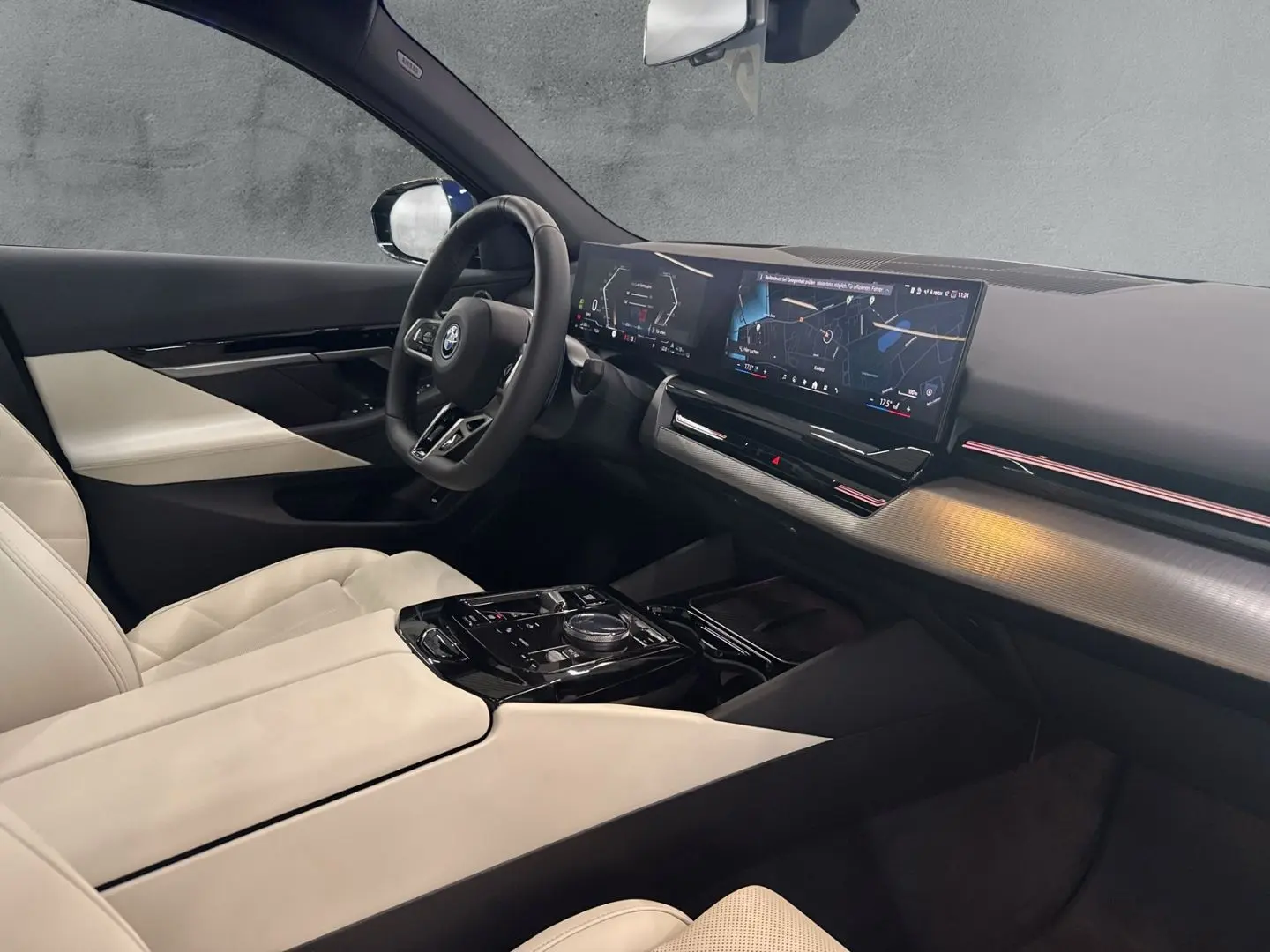 530 e xDrive M SPORT 20''LC PROF AHK PANORAMA SI