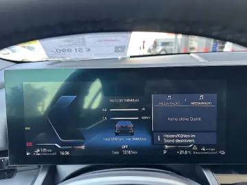 530e PHEV Aut. / AHK / LED / ICONIC SOUNDS EL...