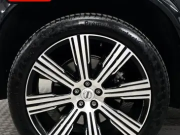 Volvo XC90 B5 D AWD Plus Bright PANO