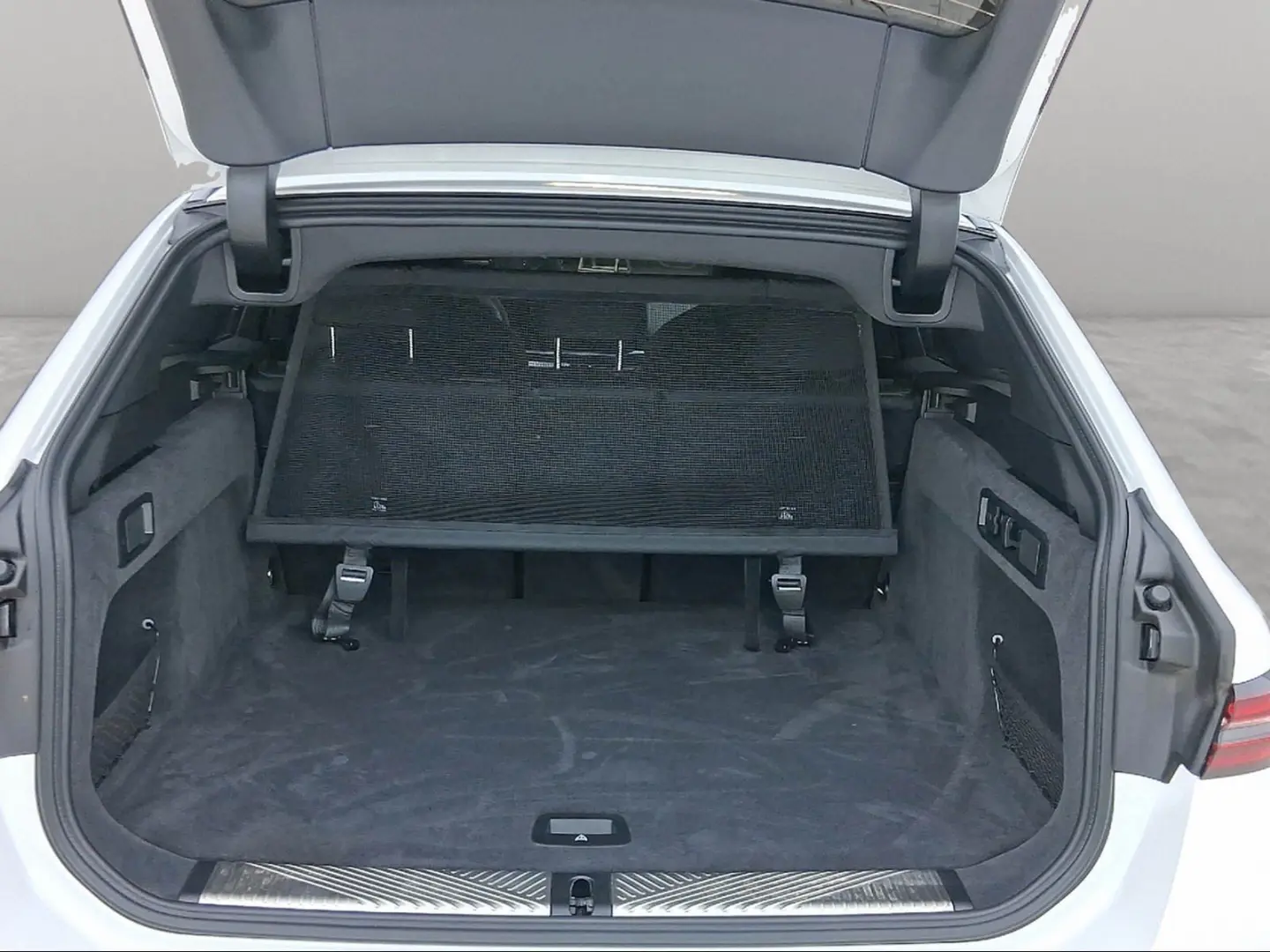 530e xDrive Touring M Sport AHK LiveCockpitProf