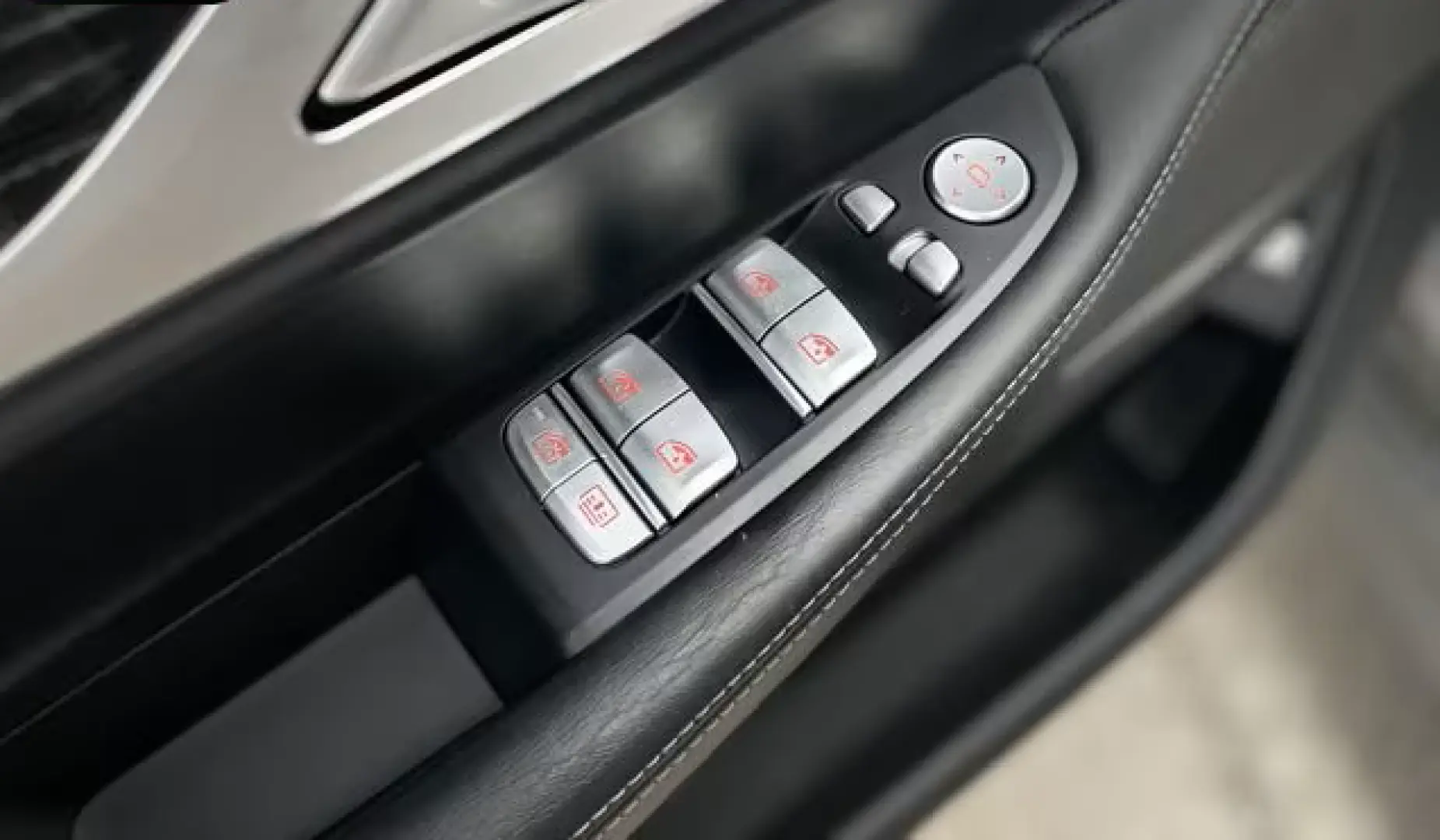 BMW 750 i xDrive M SPORT PURE+AHK