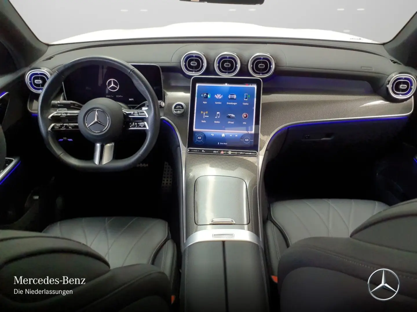 GLC 300 d 4M AMG Cp PANO AHK DIGITAL NIGHT MEMOR