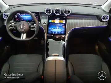 GLC 300 e 4M AMG DIGITAL AHK Distron 360°