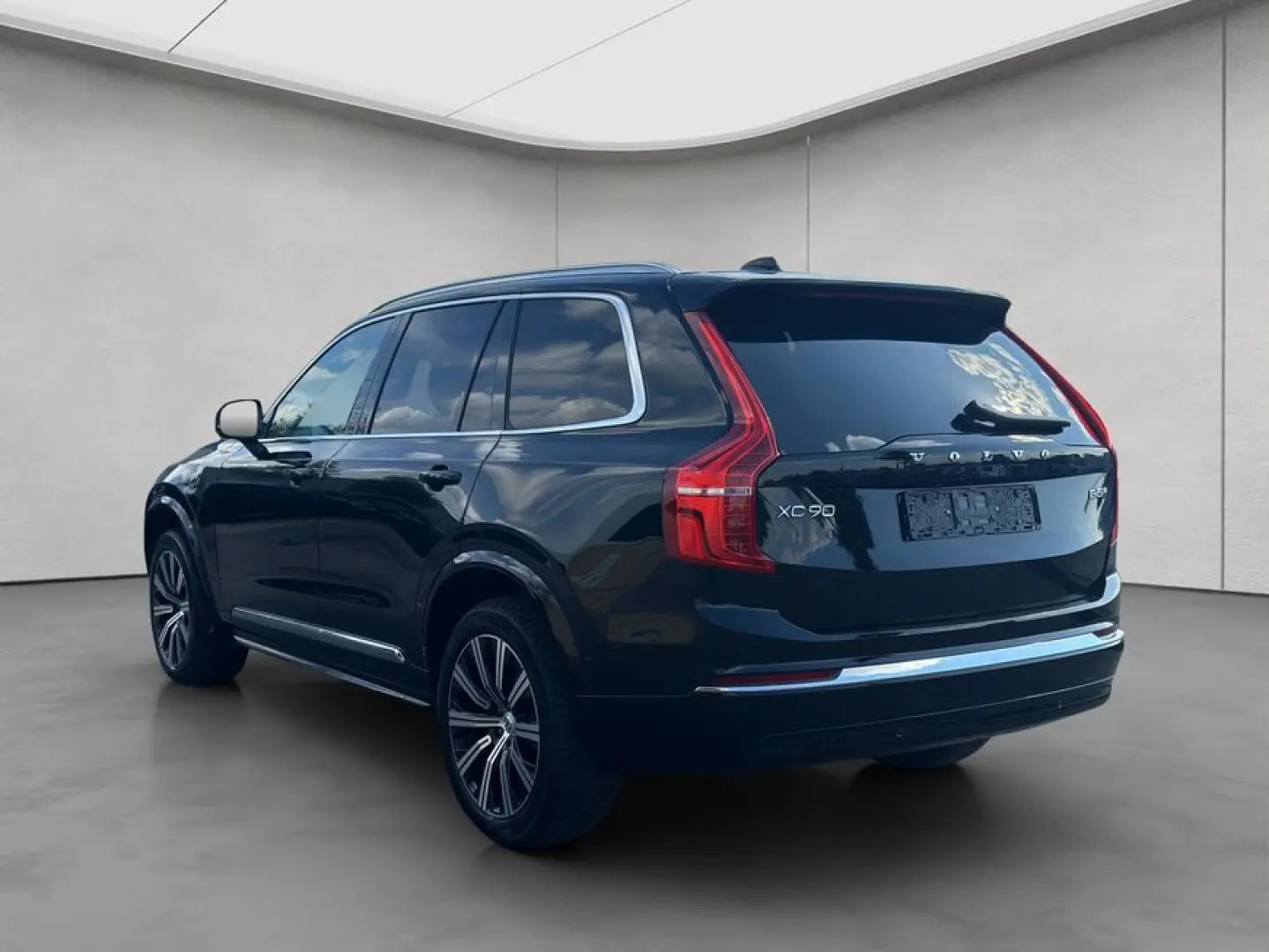 Volvo XC90 B5 AWD Plus-Bright