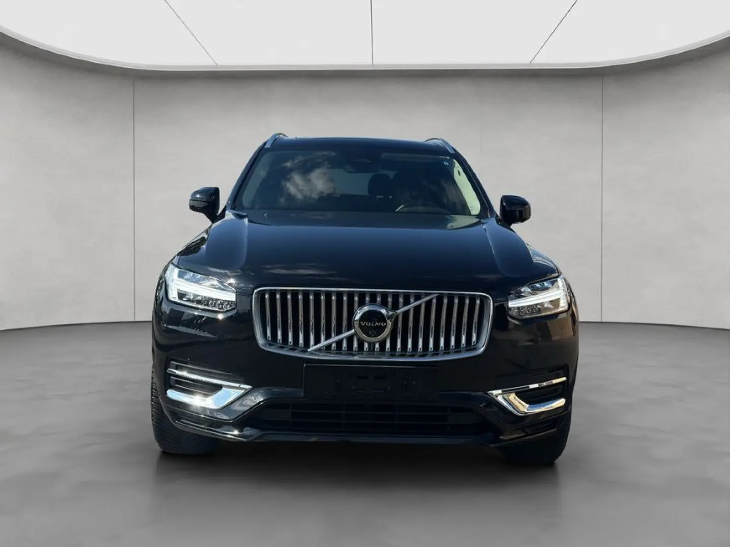 Volvo XC90 B5 AWD Plus-Bright