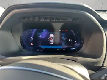 Volvo XC90 B5 AWD Plus-Bright