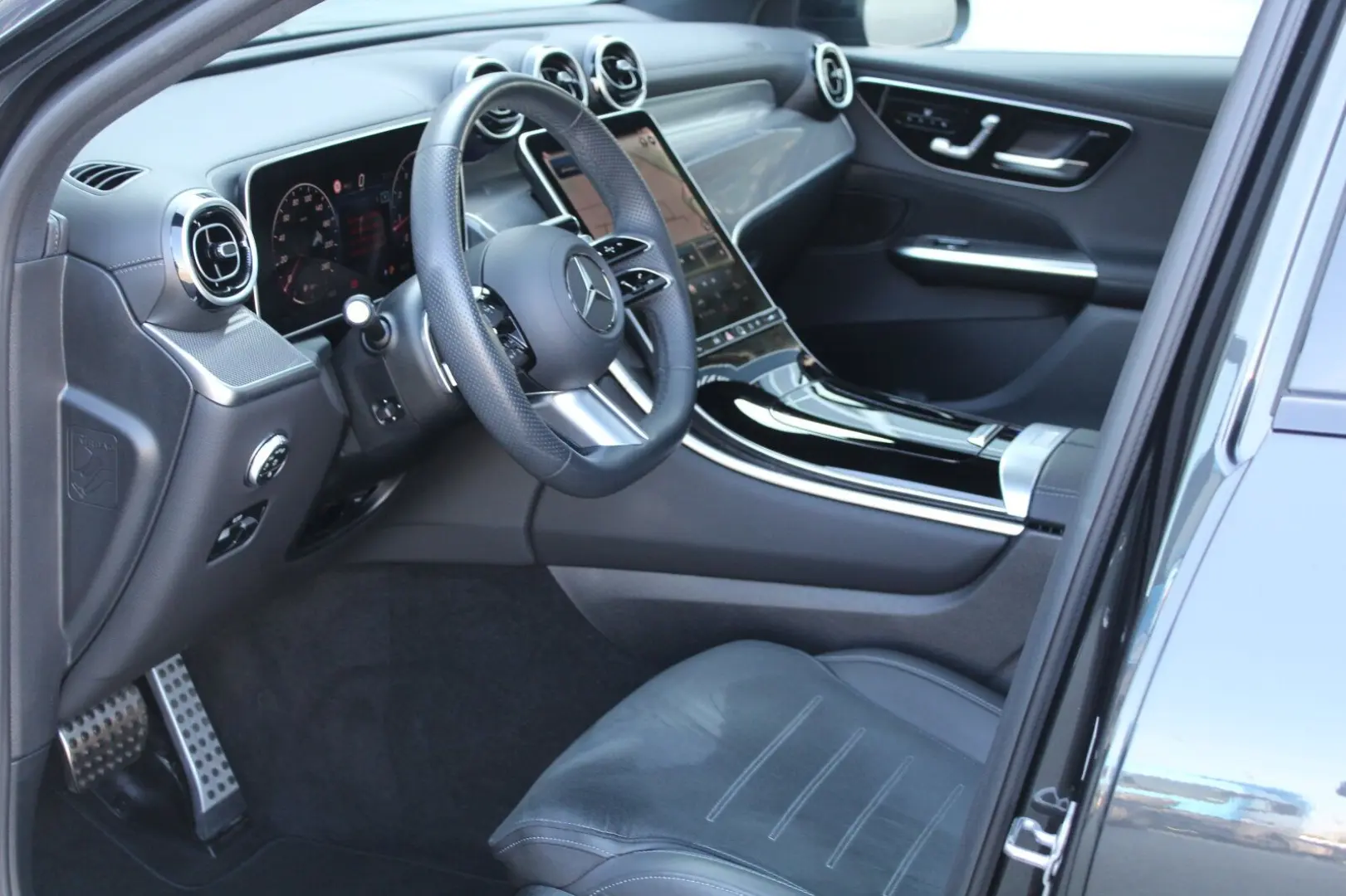 GLC 300 4M Coupé AMG +AHK+PANO+NIGHT+360°KAMERA+