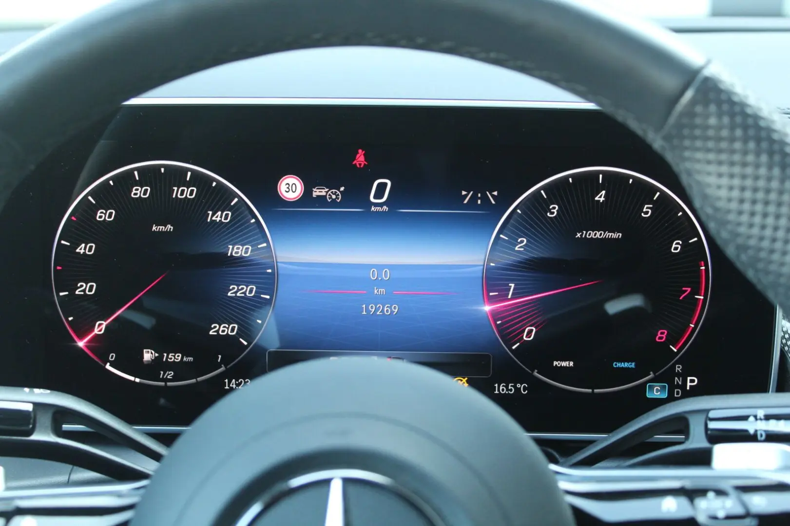 GLC 300 4M Coupé AMG +AHK+PANO+NIGHT+360°KAMERA+