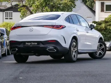 GLC 300 d 4M Coupé AMG-Sport/Pano/360/AHK/Distr