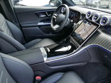 GLC 300 d 4M Coupé AMG-Sport/Pano/360/AHK/Distr