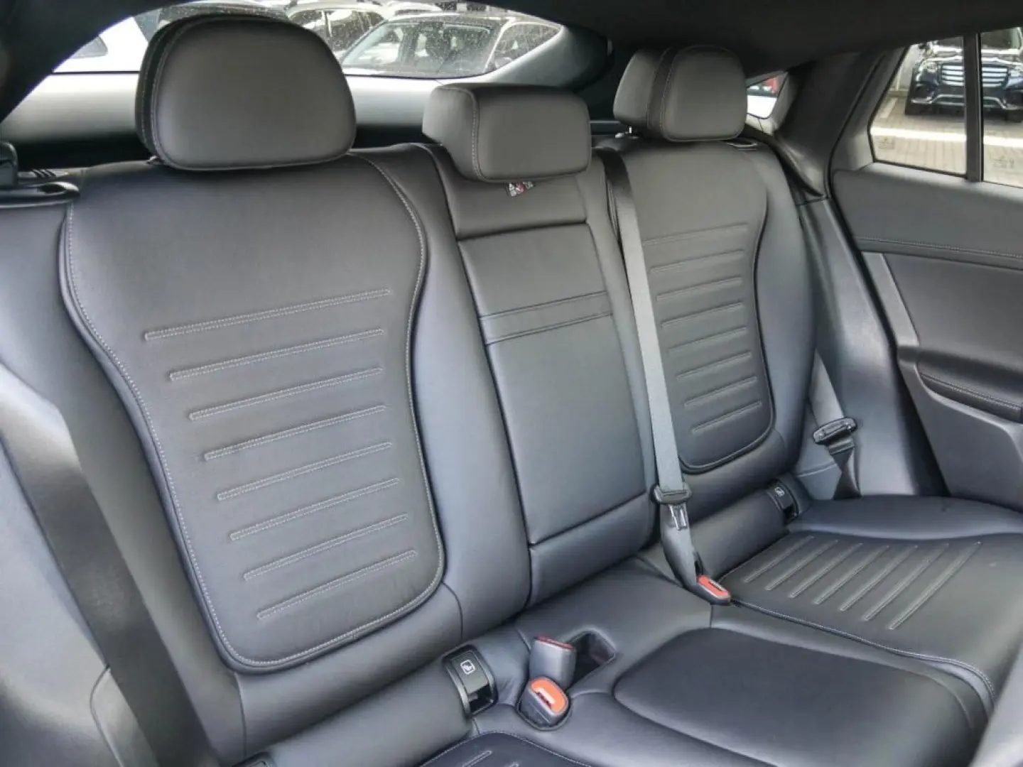 GLC 300 d 4M Coupé AMG-Sport/Pano/360/AHK/Distr