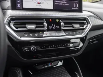 X4 M +Navi+DAB+LED+RFK+Leder+e-Sitze+Lenkrad HZG
