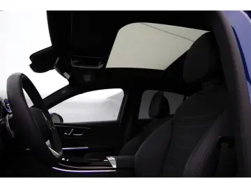 GLC 300 d 4M Cp AMG Premium Burm AHK Pano