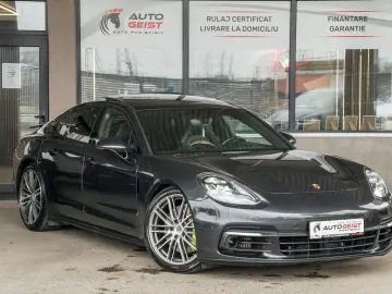 PORSCHE PANAMERA 4 E-HYBRID