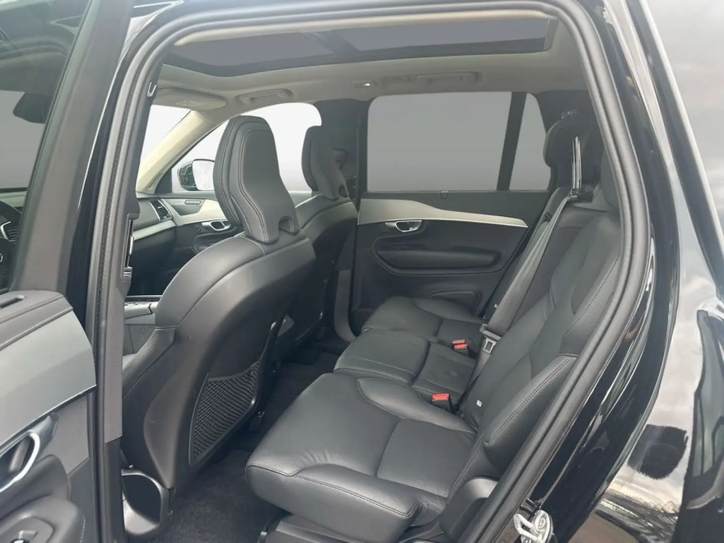 Volvo  XC90 B5 D AWD Plus Bright