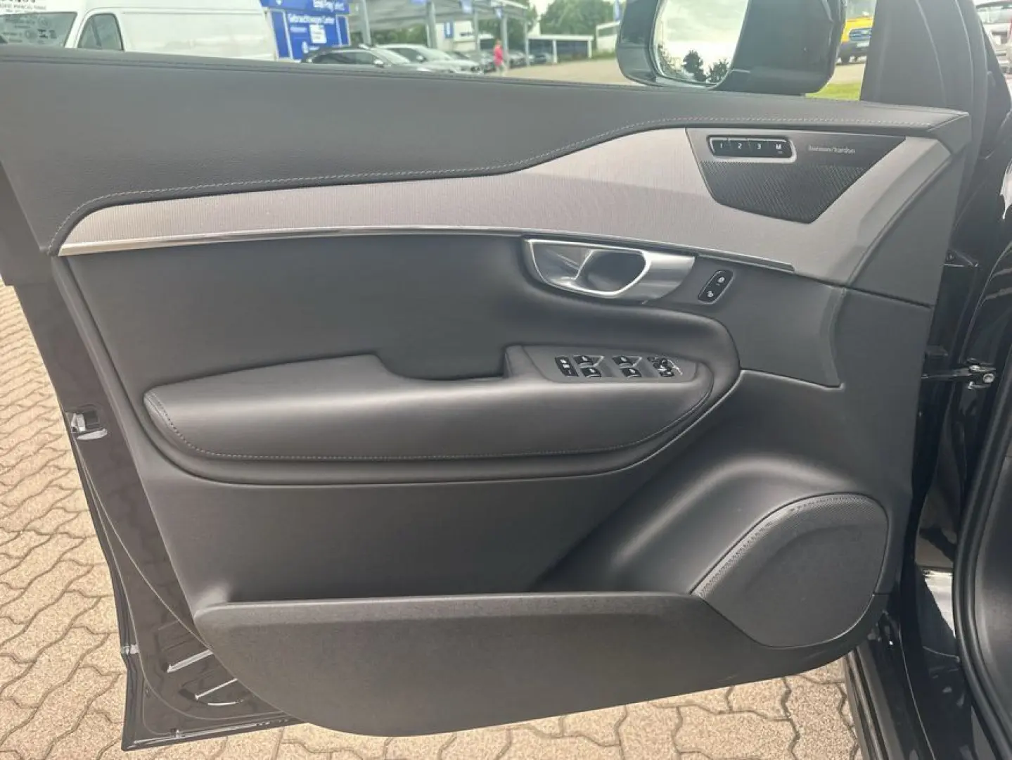 Volvo  XC90 B5 D AWD Plus Bright
